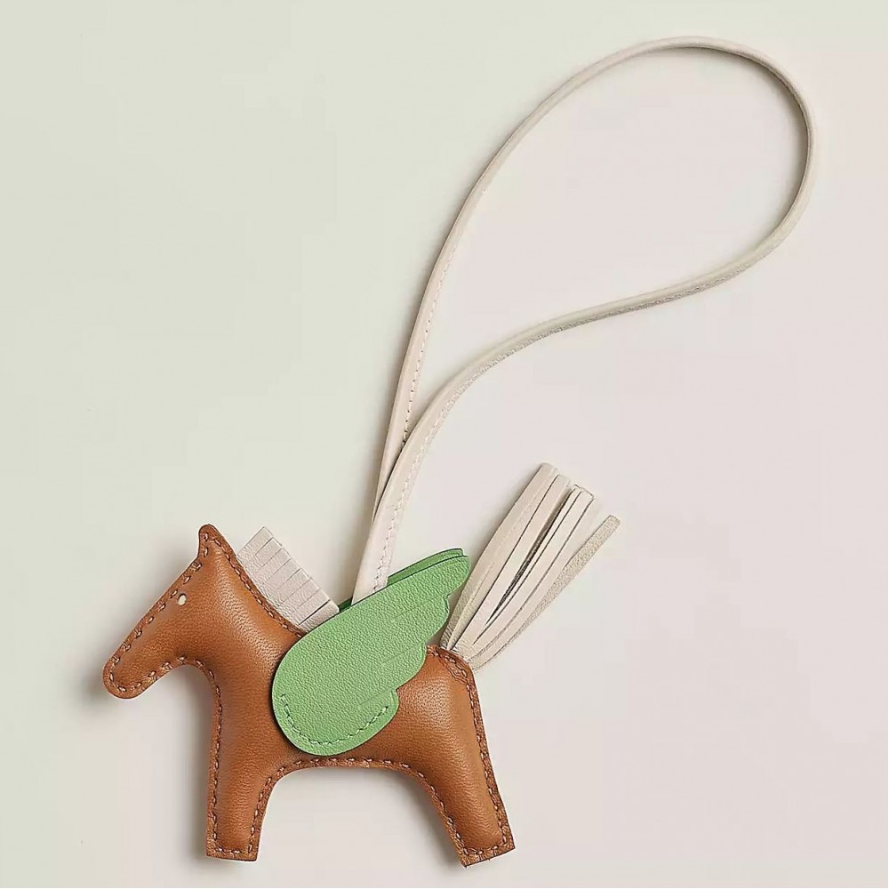 High Quality Replica Hermes Rodeo Pegase PM Bag Charm in Gold/Craie/Vert Criquet Lambskin $ 139 USD